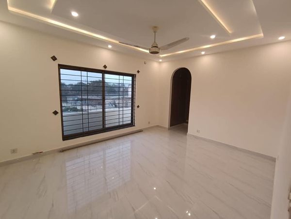 1 kanal  Portion Availble For Rent ln D H A  phase 2, DHA Defence