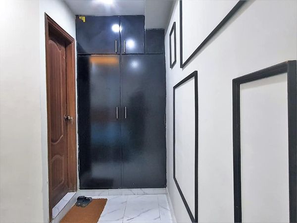  E-11    1 Bedroom 5th Floor Lift Option Brand New    Beautifully Furnished , E-11