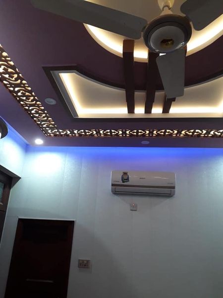 10 Marla House Facing Park For Sale Available in Batala Colony Faisalabad