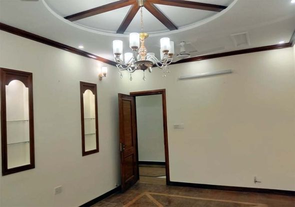 3 Bed Beautiful Separate Upper Portion for Rent in E-11, E-11