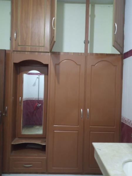 10 Marla first floor House for rent in Wakeel Colony, Wakeel Colony